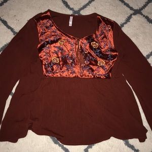 Xhilaration blouse
